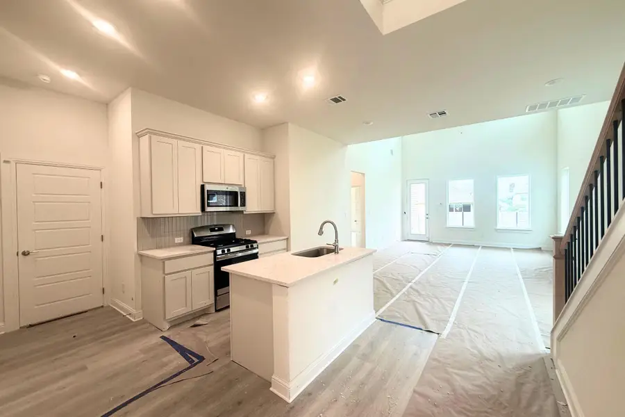 1033 Stonehill Dr, Georgetown, TX 78633 - #3