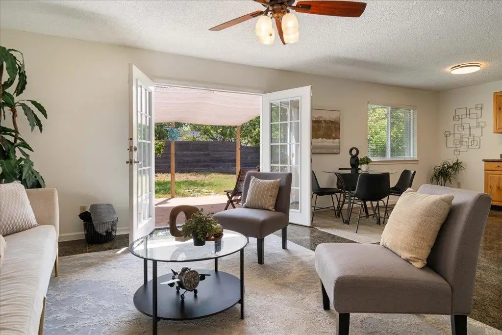 6308 Shadow Bnd, Austin, TX 78745 - Image #1