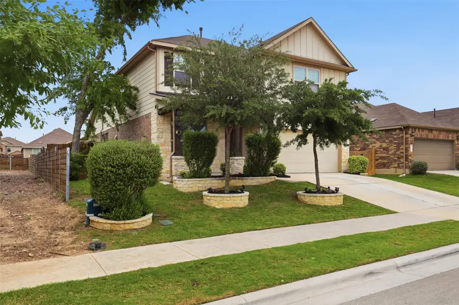 119 Duroc Dr, Hutto, TX 78634 - #2