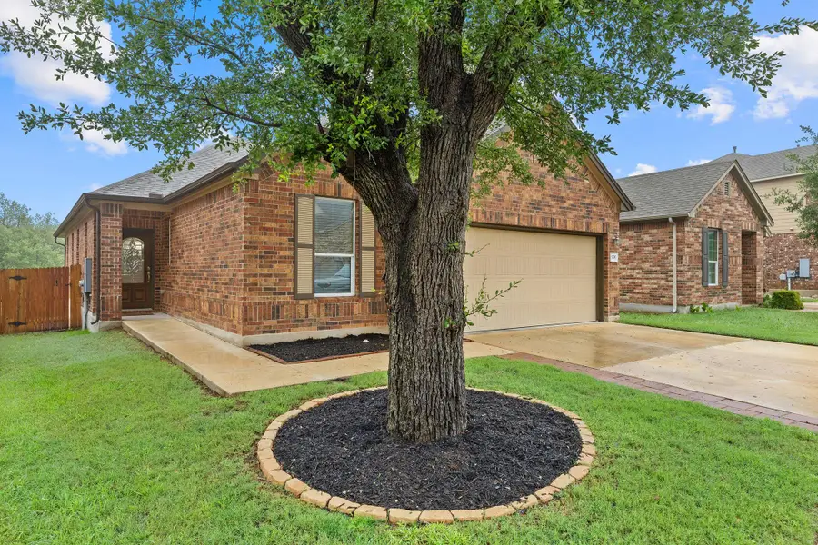 900 Crown Anchor Bnd, Georgetown, TX 78633 - #2