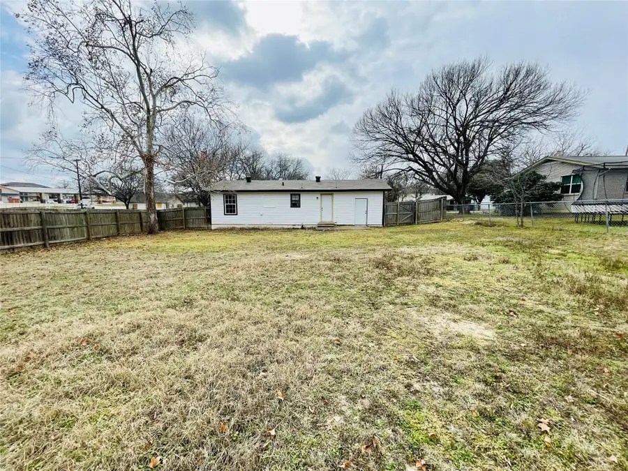 206 Hill St, Copperas Cove, TX 76522 - Image #3