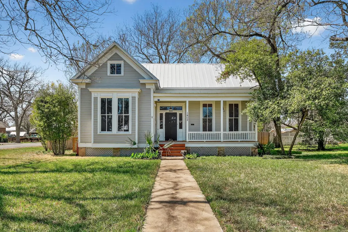 1402 Pecan St, Bastrop, TX 78602 - #1