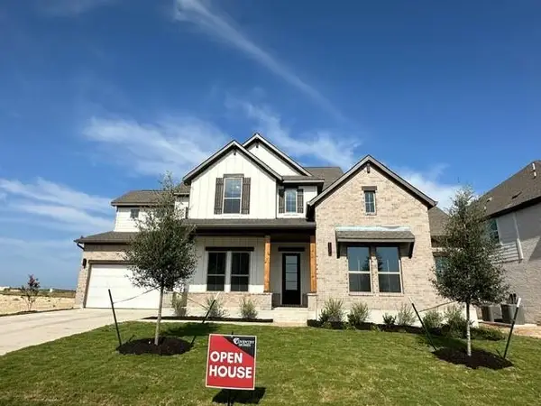 812 S Hemingway Loop, Liberty Hill, TX 78642