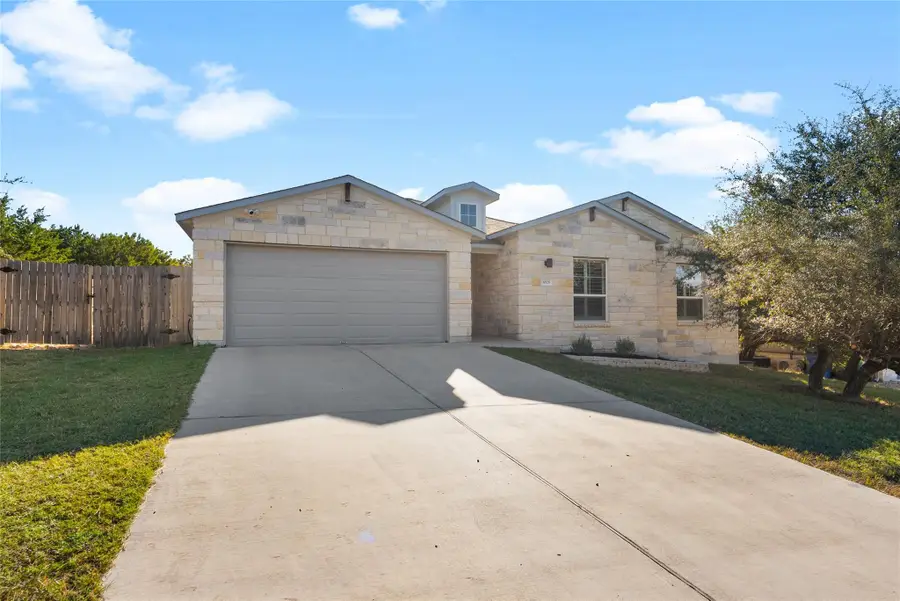 3005 Newton Dr, Lago Vista, TX 78645 - Image #2