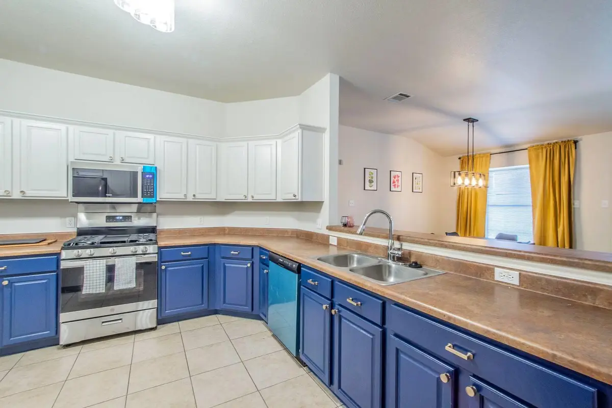 16201 Mones Ln, Leander, TX 78641 - #1