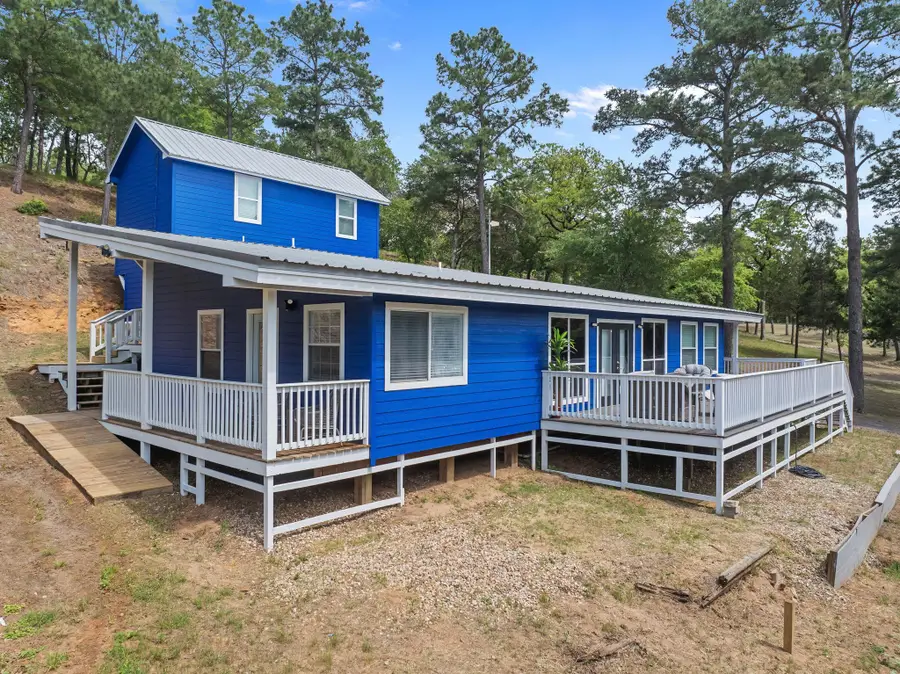 129 Valley Spur, Smithville, TX 78957 - Image #3