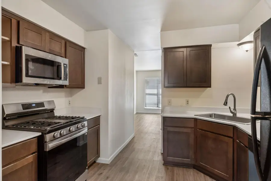 7308 Salt Springs Dr, Austin, TX 78744 - #2