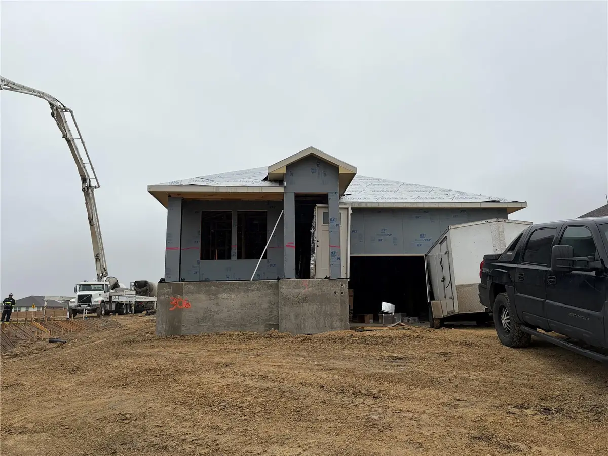 306 Gristmill Rd, Burnet, TX 78611 - Image #1