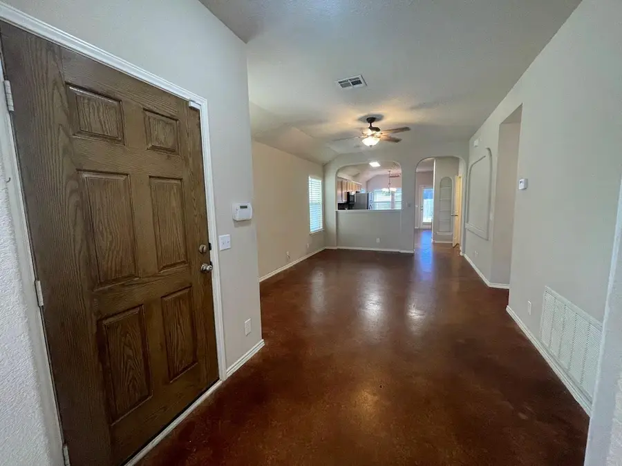235 Hay Barn St, San Marcos, TX 78666 - Image #2
