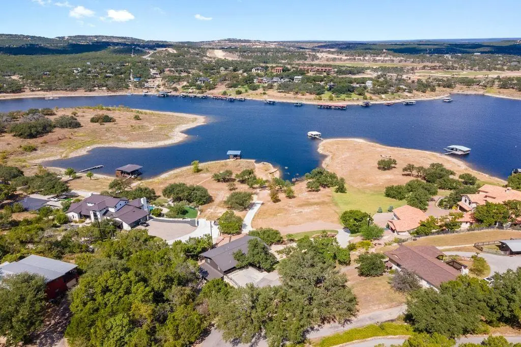 19833 Lakehurst Loop, Spicewood, TX 78669 - #1