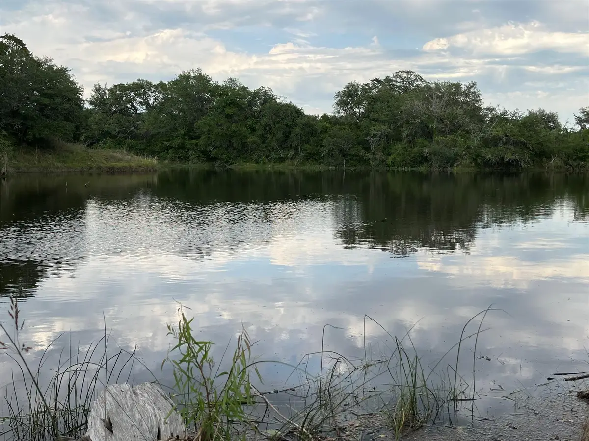 4739 Creamer Creek Rd, La Grange, TX 78945 - Image #1