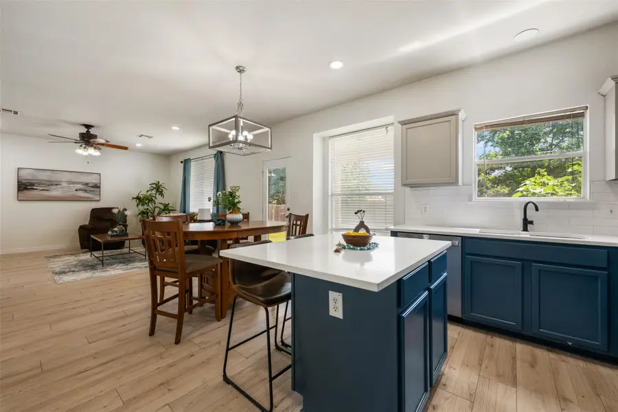 1104 Henderson Dr, Leander, TX 78641 - #2