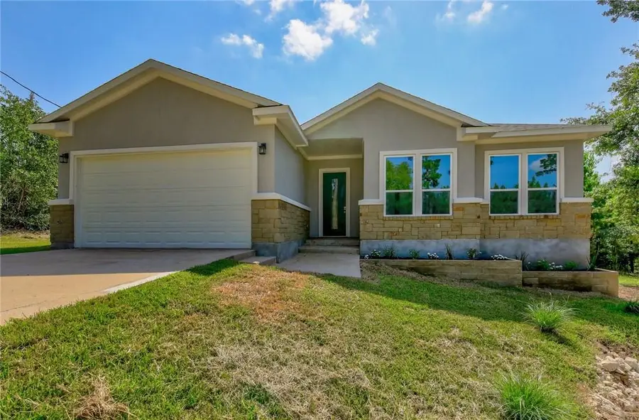 137 Lakeside Dr, Bastrop, TX 78602 - #2