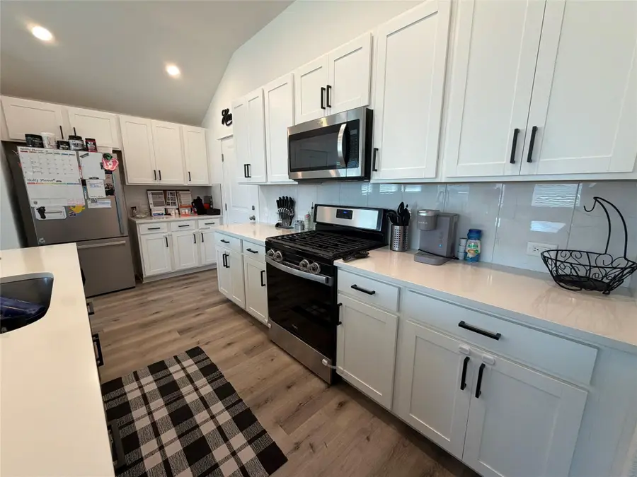 113 Nettle Swap Dr, Hutto, TX 78634 - #3