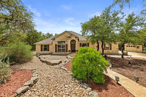 615 Mountain Crest Dr, Wimberley, TX 78676