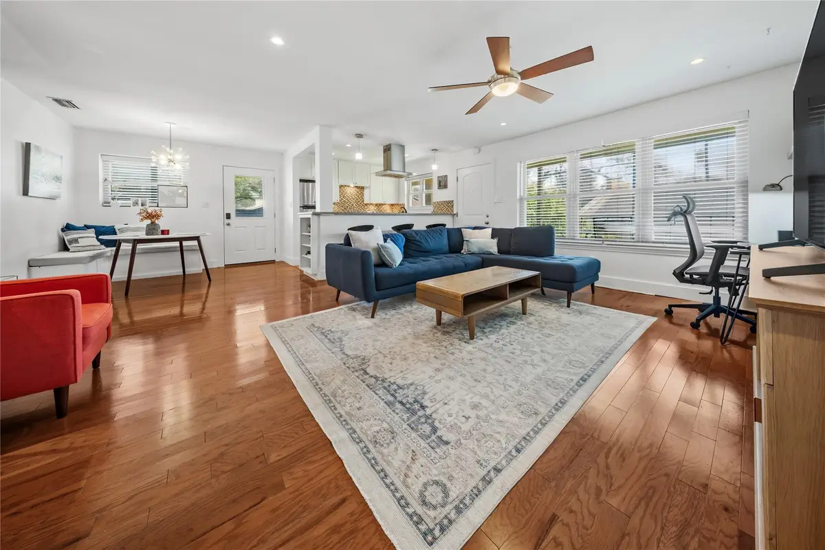 2301 Lawnmont Ave #8, Austin, TX 78756 - #1