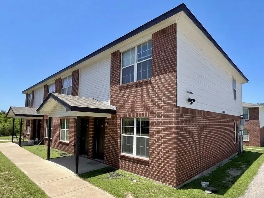 809 Industrial Ave, Copperas Cove, TX 76522 - #1