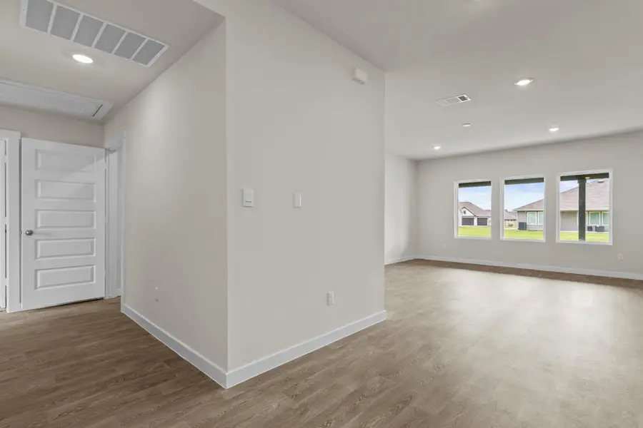 473 Atticus Cv, Lockhart, TX 78644 - #2