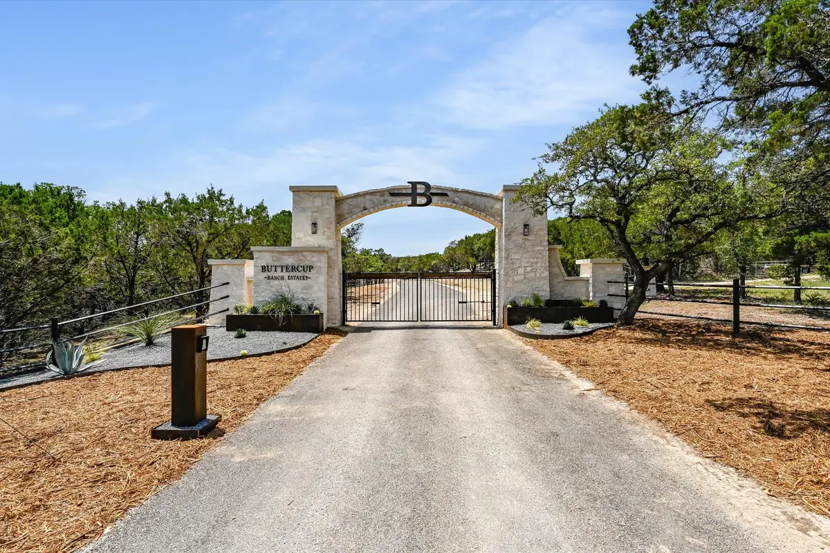 Tract 4 Buttercup Ln, Wimberley, TX 78676 - #1