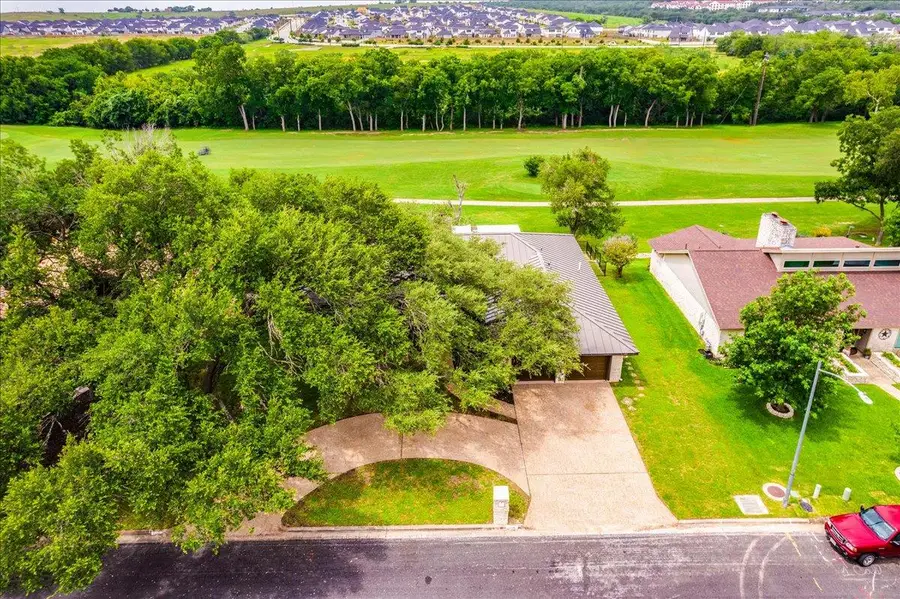 11146 Pinehurst Dr, Austin, TX 78747 - #3