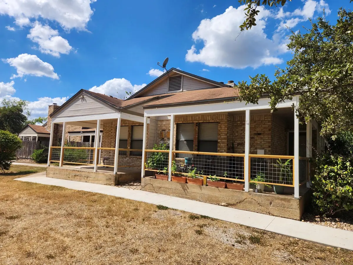 7825 Beauregard Cir #25, Austin, TX 78745 - Image #1