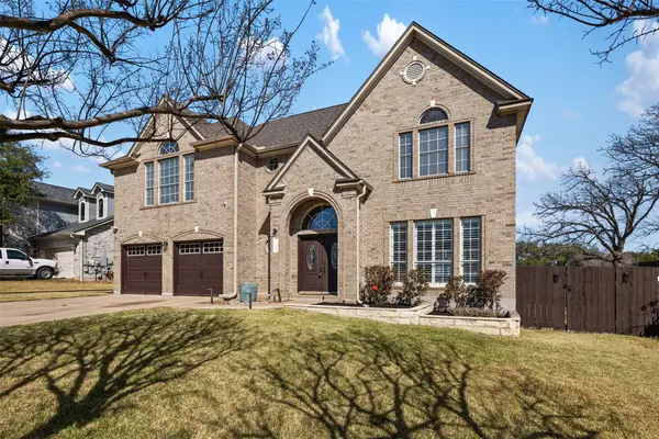3893 Royal Troon Dr, Round Rock, TX 78664