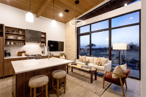 9361 W Us Highway 290 #117, Hye, TX 78635