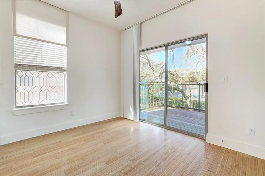 13420 Lyndhurst St #208, Austin, TX 78729 - Image #3