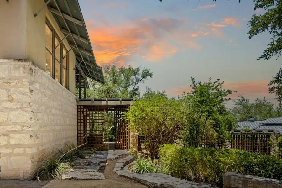 25014 Pedernales Canyon Trl, Spicewood, TX 78669 - #3