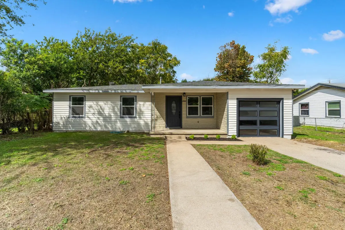 1004 S 15th St, Copperas Cove, TX 76522 - #1