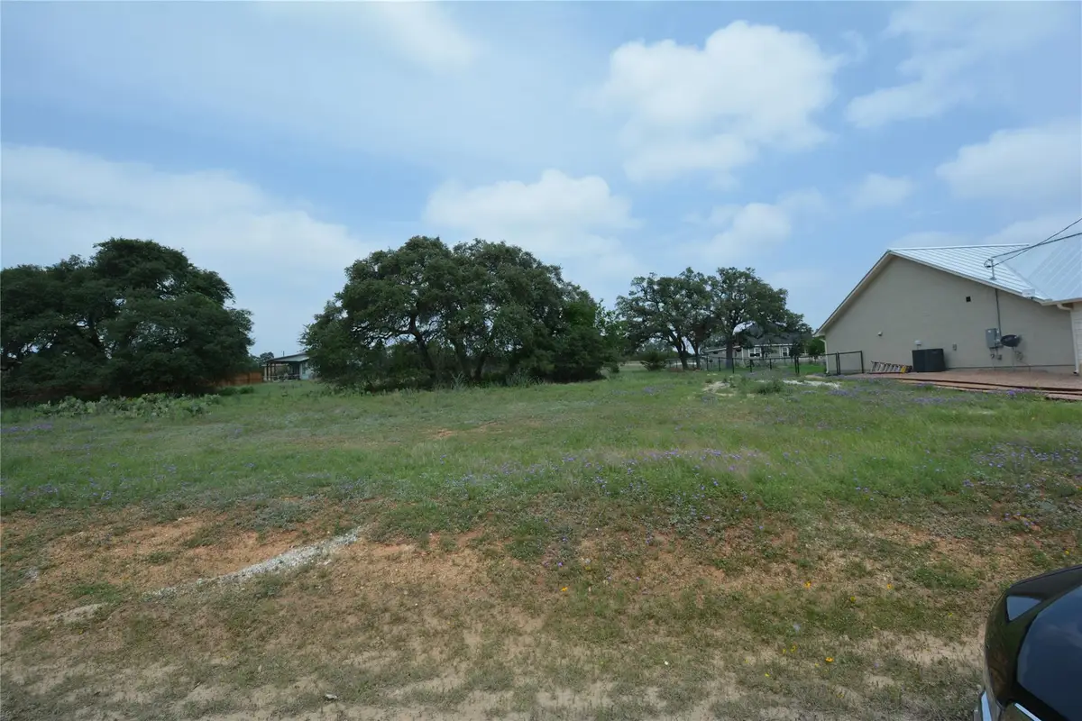 124 Hiram Cook, Blanco, TX 78606 - Image #1