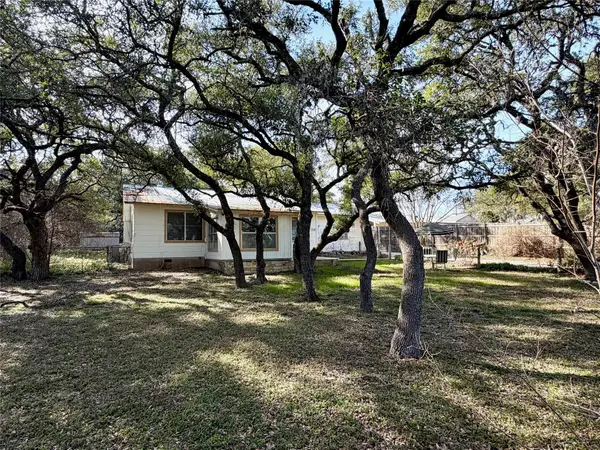 17501 Fm 150, Driftwood, TX 78619