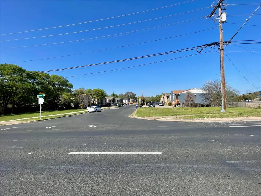 1700 W Stassney Ln, Austin, TX 78745 - #3