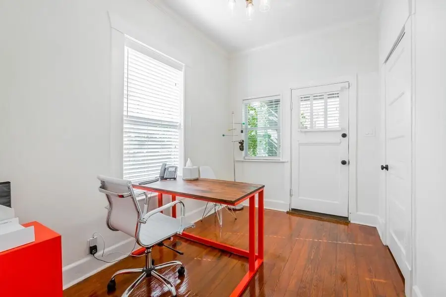 1159 Navasota St, Austin, TX 78702 - #2