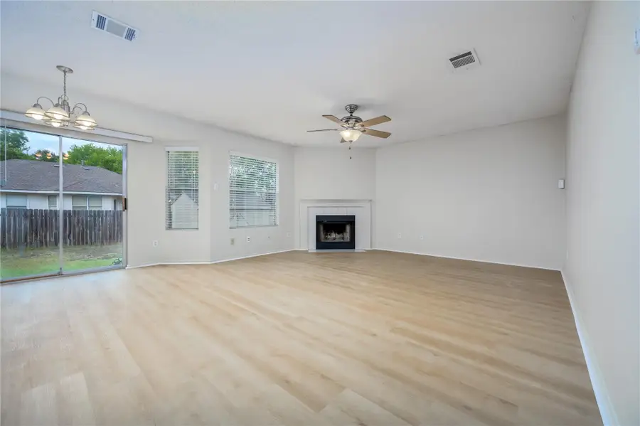 1618 Prairie Star Ln, Round Rock, TX 78664 - Image #2