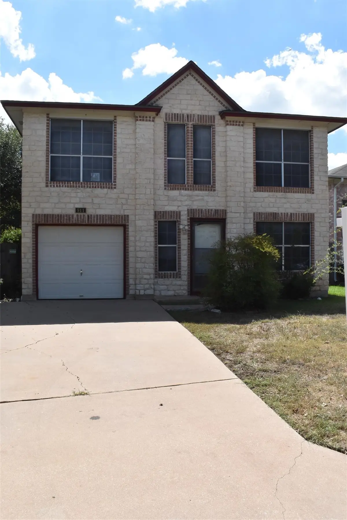 911 Tayside Dr, Pflugerville, TX 78660 - Image #1