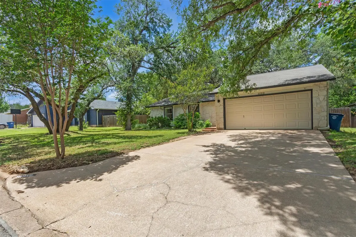 9002 Bubbling Springs Trl, Austin, TX 78729 - #1