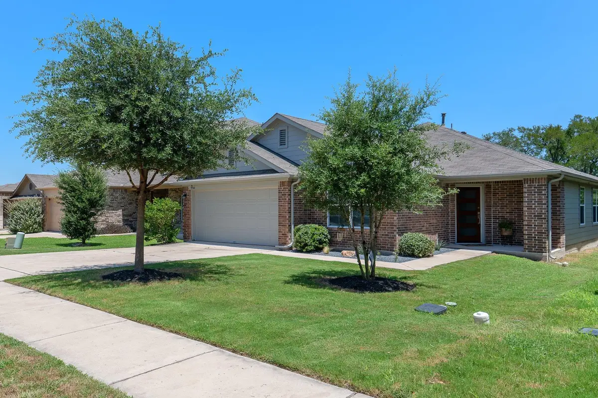 19304 Great Falls Dr, Manor, TX 78653 - #1