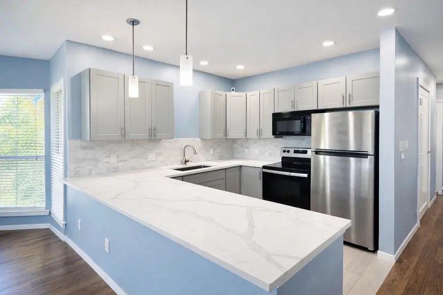 808 W 29th St #206, Austin, TX 78705 - #3