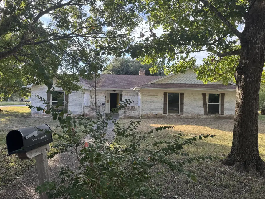 1516 E Mclennan Ave, Mart, TX 76664 - Image #2