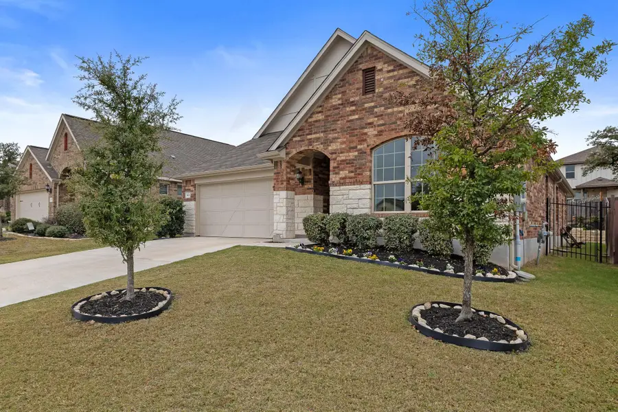421 Red Matador Ln, Leander, TX 78641 - Image #2