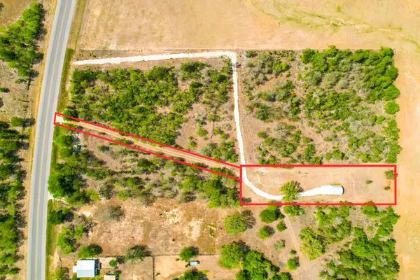 993 Highway 304, Bastrop, TX 78602