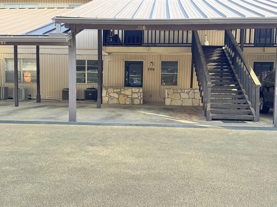 1210 Hi Stirrup #206 #UNIT 206, Horseshoe Bay, TX 78657 - #2