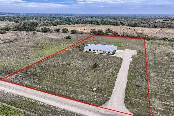 192 Freedom Dr, Georgetown, TX 78626 - #1