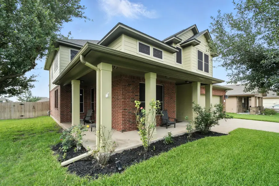 1661 Twin Cv, Kyle, TX 78640 - Image #3