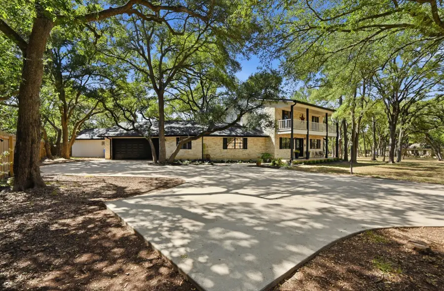 224 Maple Dr, Mountain City, TX 78610 - #3