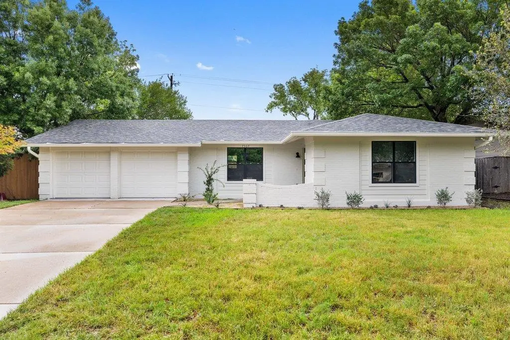 7507 Daugherty St, Austin, TX 78757 - #1