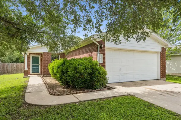 747 Blair Ave, Bastrop, TX 78602