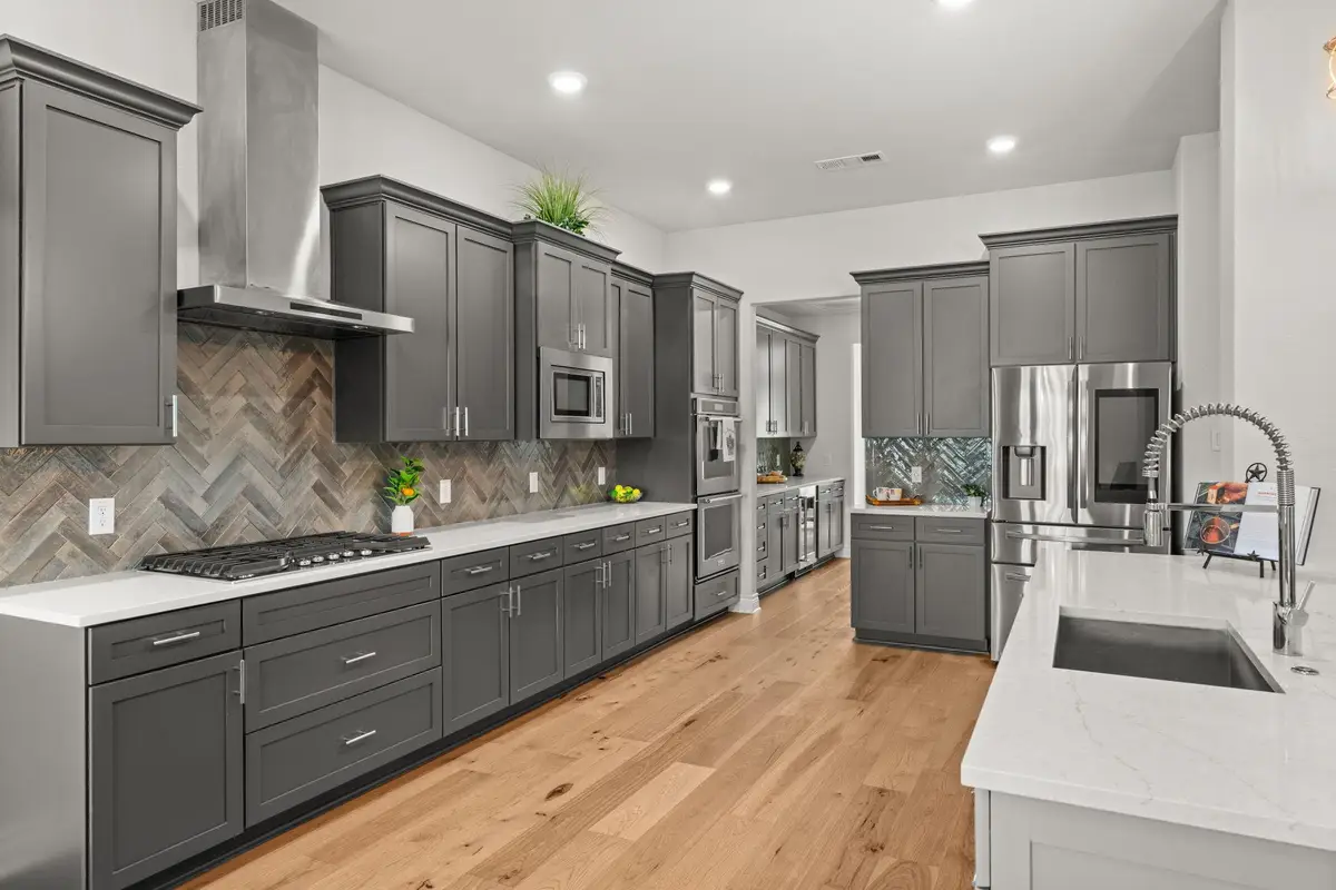 705 Spicewood Trails Dr, Spicewood, TX 78669 - Image #1