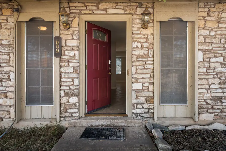 809 Maryland Dr, Austin, TX 78758 - Image #3